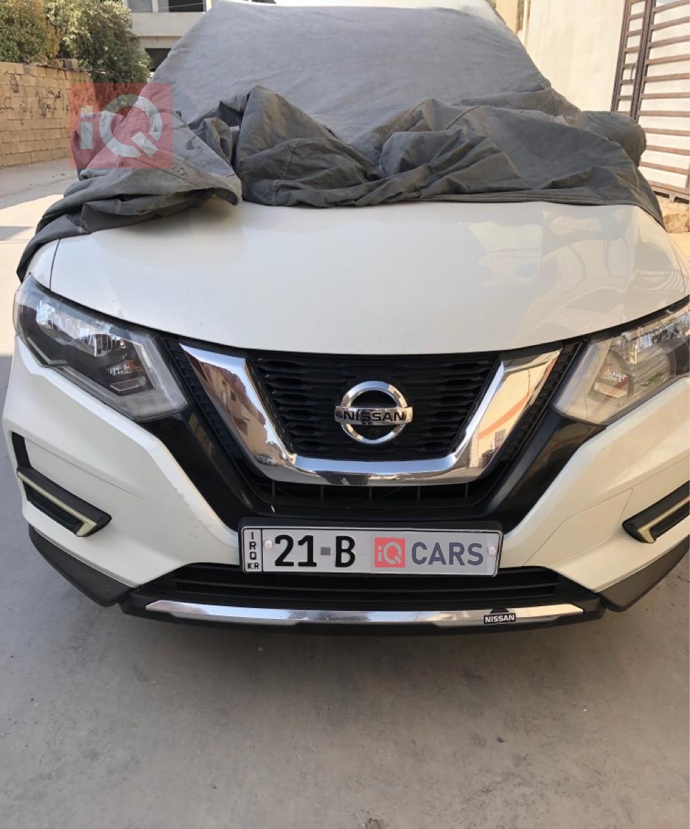 نيسان X-Trail